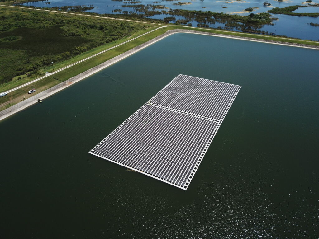 Duke Energy completes its first floating solar project in Florida ...