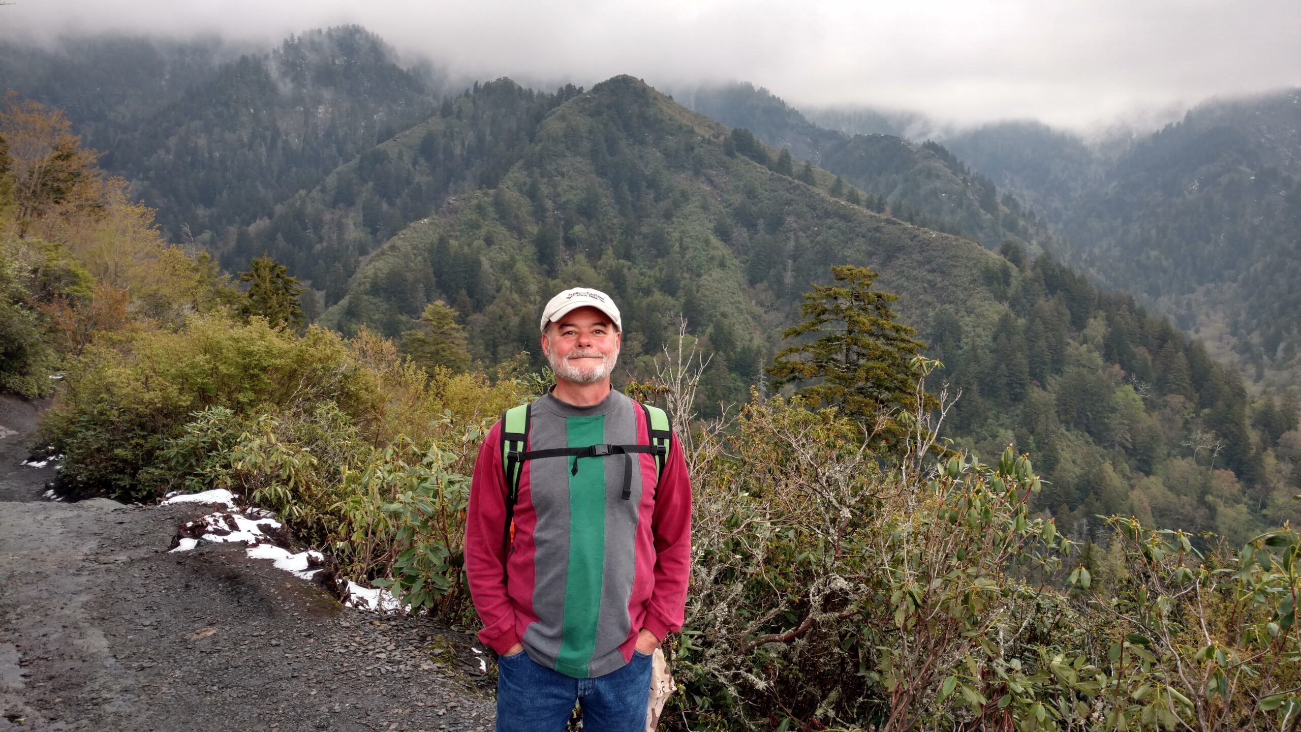 Physics and sustainability with Desi Saludes